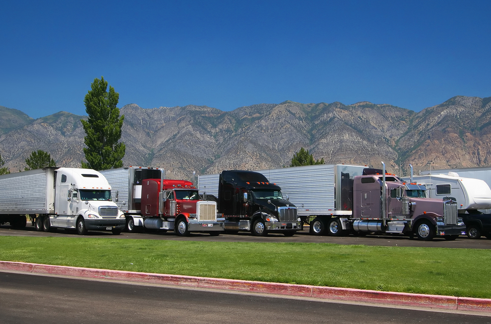 how many trucking companies in the US